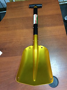 Лопата снегоходная складная Park 504