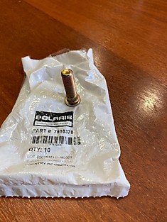 Шпилька колеса Polaris